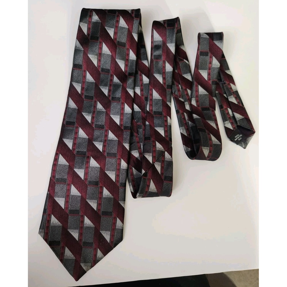 Zylos George Machado Men's Silk Geometric Neck Tie Burgundy Red Gray